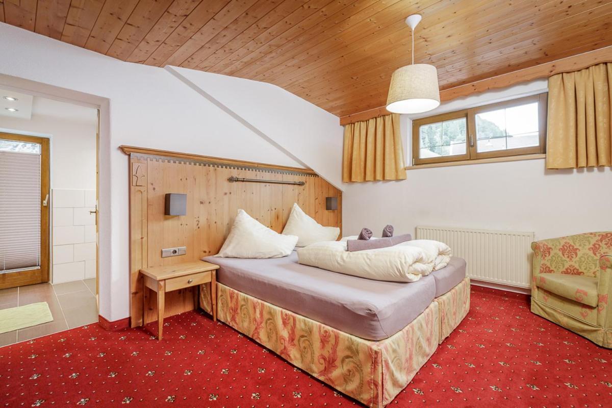 Apartment Apart Garni Enzian Solden